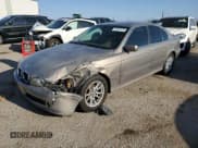 ✅ 2003 BMW 5 Series 525i • VIN: WBADT43453G034099 • Лот: 71457414. Опубликован ранее на Copart с пробегом Не указан. Бесплатный доступ к архиву аукционных продаж из США и подробный отчёт об истории автомобиля на DreamBid. Изображение 1.