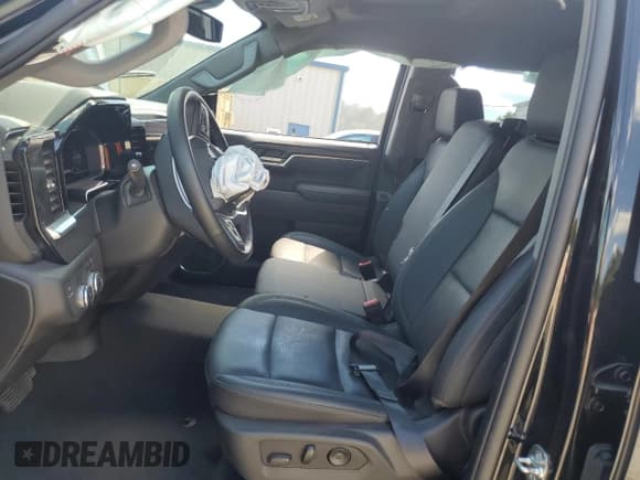 ✅ 2025 GMC Sierra 1500 SLT • VIN: 1GTPHDED1SZ230073 • Лот: 70747275. Опубликован ранее на Copart с пробегом 13 703 миль. Бесплатный доступ к архиву аукционных продаж из США и подробный отчёт об истории автомобиля на DreamBid. Изображение 7.