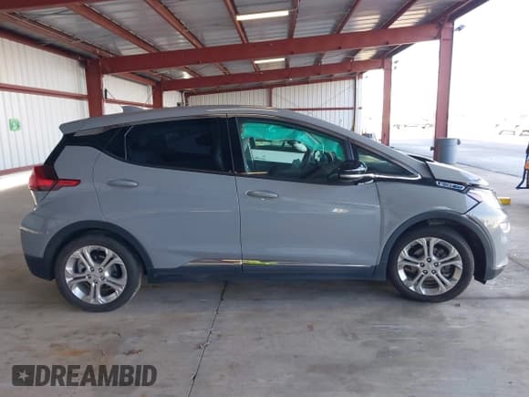✅ 2021 Chevrolet Bolt EV LT • VIN: 1G1FY6S06M4108438 • Lot: 41527377. Wystawiony na IAAI z przebiegiem 34 517 mil. Bezpłatny archiwum sprzedaży aukcyjnych z USA i szczegółowy raport historii pojazdu na DreamBid. Zdjęcie 12.