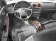 2004 Hyundai Sonata GLS z VIN KMHWF35H94A085053, wystawiony jako Copart lot #49443565 z przebiegiem 79 190 mil mil oraz Szkoda całkowita • Salvage title. Historia ofert i sprzedaży dostępna na DreamBid. Obrazek 8.