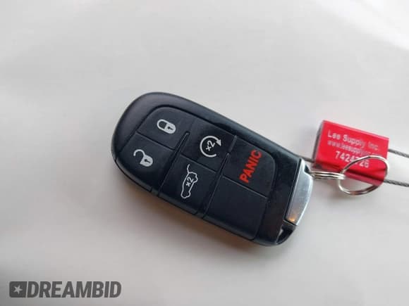 ✅ 2017 Jeep Grand Cherokee Limited • VIN: 1C4RJFBG3HC735700 • Lot: 43297734. Listed on IAAI with 111,840 mi. Free auction sales archive from the USA and detailed vehicle history report at DreamBid. Image 11.