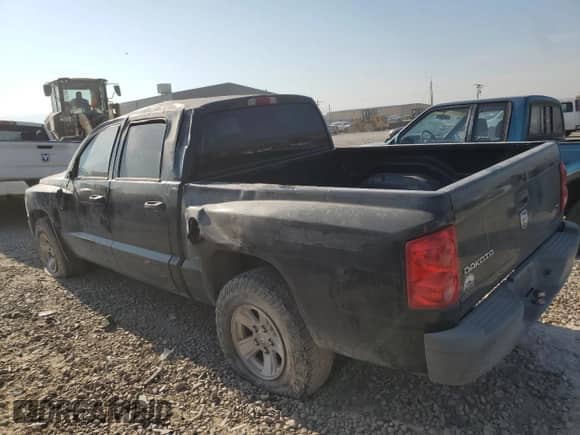 2008 Dodge Dakota Bighorn/Lonestar with VIN 1D7HE38K28S557574, listed as a Copart auction lot 65429424 with 113,032 mi miles and Salvage title. Bid and sale history available at DreamBid. Image 2.