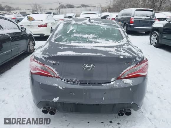 2014 Hyundai Genesis Coupe R-Spec with VIN KMHHT6KD8EU114093, listed as a IAAI auction lot 41261121 with 51,172 mi miles and . Bid and sale history available at DreamBid. Image 15.