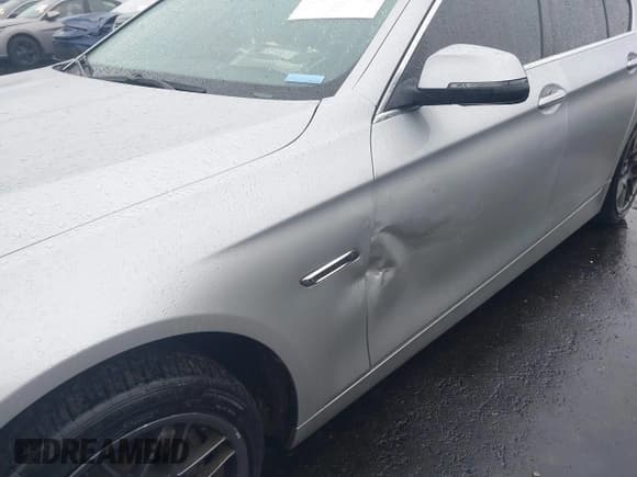 ✅ 2015 BMW 5 Series 535i xDrive • VIN: WBA5B3C54FD542810 • Lot: 43731810. Listed on IAAI with 150,863 mi. Free auction sales archive from the USA and detailed vehicle history report at DreamBid. Image 6.