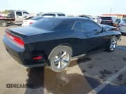 ✅ 2013 Dodge Challenger SXT • VIN: 2C3CDYAG2DH674474 • Lot: 41613428. Wystawiony na IAAI z przebiegiem 170 586 mil. Bezpłatny archiwum sprzedaży aukcyjnych z USA i szczegółowy raport historii pojazdu na DreamBid. Zdjęcie 4.