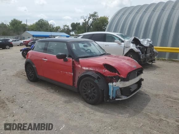 ✅ 2023 MINI Hardtop Cooper • VIN: WMW33DH05P2T20930 • Лот: 64400645. Опубликован ранее на Copart с пробегом 25 498 миль. Бесплатный доступ к архиву аукционных продаж из США и подробный отчёт об истории автомобиля на DreamBid. Изображение 4.