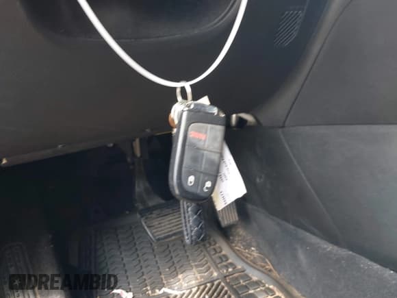 ✅ 2022 Jeep Compass Latitude • VIN: 3C4NJCBB2NT210970 • Lot: 42302790. Listed on IAAI with 27,999 mi. Free auction sales archive from the USA and detailed vehicle history report at DreamBid. Image 11.