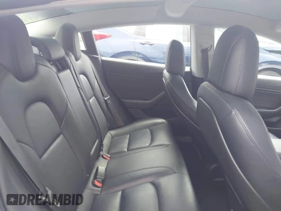 ✅ 2018 Tesla Model 3 Long Range Battery • VIN: 5YJ3E1EB8JF120162 • Лот: 42902565. Опубликован ранее на IAAI с пробегом 104 910 миль. Бесплатный доступ к архиву аукционных продаж из США и подробный отчёт об истории автомобиля на DreamBid. Изображение 8.