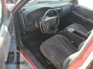 ✅ 2001 Dodge Dakota Sport • VIN: 1B7GL22N51S106573 • Lot: 79207134. Wystawiony na Copart z przebiegiem 267 965 mil. Bezpłatny archiwum sprzedaży aukcyjnych z USA i szczegółowy raport historii pojazdu na DreamBid. Zdjęcie 8.