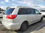 2009 Toyota Sienna CE z VIN 5TDZK23C59S240562, wystawiony jako Copart lot #80334285 z przebiegiem 192 320 mil mil oraz Szkoda całkowita • Salvage title. Historia ofert i sprzedaży dostępna na DreamBid. Obrazek 3.