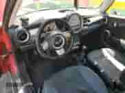 2009 MINI Hardtop with VIN WMWMF33549TU71215, listed as a Copart auction lot 62721075 with 141,040 mi miles and Non repairable. Bid and sale history available at DreamBid. Image 8.