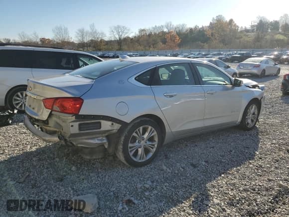 ✅ 2015 Chevrolet Impala LT • VIN: 1G1125S39FU105679 • Lot: 91871755. Listed on Copart with 177,042 mi. Free auction sales archive from the USA and detailed vehicle history report at DreamBid. Image 3.