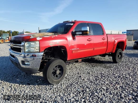 ✅ 2007 Chevrolet Silverado 2500HD 1LT • VIN: 1GCHK23617F514391 • Lot: 86234595. Wystawiony na Copart z przebiegiem Nie podano. Bezpłatny archiwum sprzedaży aukcyjnych z USA i szczegółowy raport historii pojazdu na DreamBid. Zdjęcie 1.