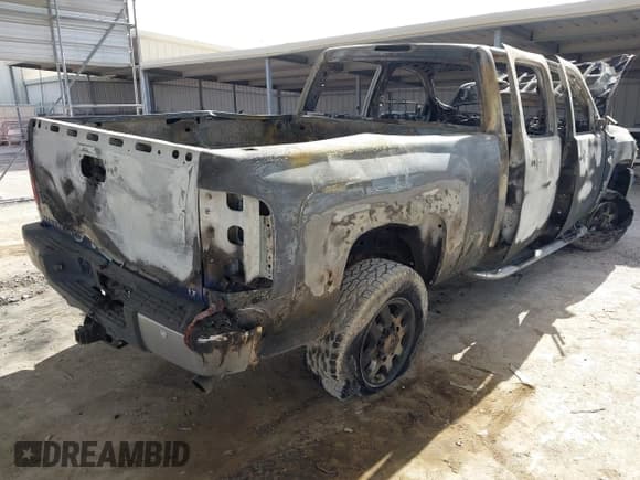 ✅ 2013 Chevrolet Silverado 2500HD LT • VIN: 1GC1KXCG2DF107621 • Лот: 43451311. Опубликован ранее на IAAI с пробегом 175 525 миль. Бесплатный доступ к архиву аукционных продаж из США и подробный отчёт об истории автомобиля на DreamBid. Изображение 4.