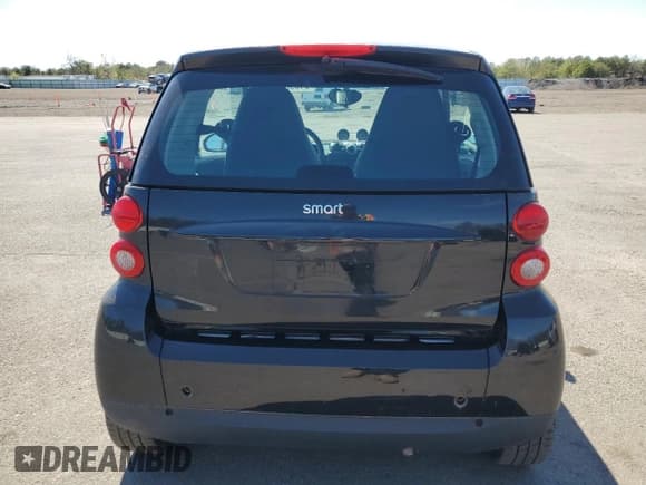 ✅ 2008 Smart fortwo Pure • VIN: WMEEJ31X88K148415 • Lot: 54895075. Listed on Copart with 50,485 mi. Free auction sales archive from the USA and detailed vehicle history report at DreamBid. Image 6.