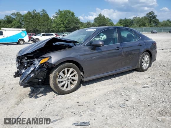 ✅ 2024 Toyota Camry LE • VIN: 4T1C11AK7RU918197 • Лот: 65147335. Опубликован ранее на Copart с пробегом 16 370 миль. Бесплатный доступ к архиву аукционных продаж из США и подробный отчёт об истории автомобиля на DreamBid. Изображение 1.