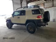 ✅ 2008 Toyota FJ Cruiser • VIN: JTEBU11F68K053920 • Лот: 71055145. Опубликован ранее на Copart с пробегом 196 185 миль. Бесплатный доступ к архиву аукционных продаж из США и подробный отчёт об истории автомобиля на DreamBid. Изображение 2.