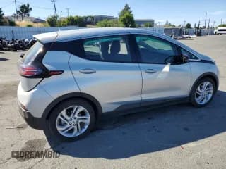 ✅ 2023 Chevrolet Bolt EV 1LT • VIN: 1G1FW6S0XP4176946 • Lot: 56412125. Wystawiony na Copart z przebiegiem 28 247 mil. Bezpłatny archiwum sprzedaży aukcyjnych z USA i szczegółowy raport historii pojazdu na DreamBid. Zdjęcie 3.
