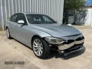 ✅ 2018 BMW 3 Series 320i • VIN: WBA8E1G59JNU89642 • Lot: 69595285. Listed on Copart with 159,038 mi. Free auction sales archive from the USA and detailed vehicle history report at DreamBid. Image 1.