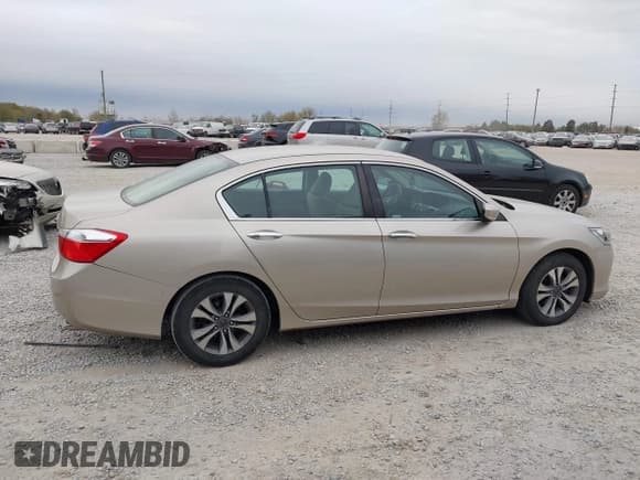 ✅ 2014 Honda Accord LX • VIN: 1HGCR2F37EA048081 • Lot: 43562519. Listed on IAAI with 167,997 mi. Free auction sales archive from the USA and detailed vehicle history report at DreamBid. Image 13.