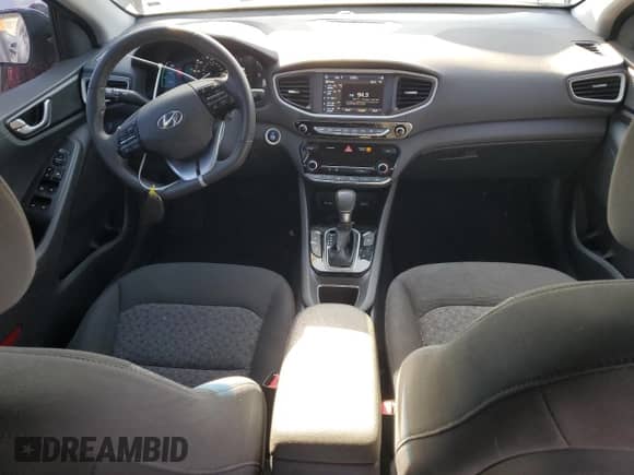 2019 Hyundai Ioniq с VIN KMHC65LD0KU115809, выставлен на аукционе Copart как лот 71447374 с пробегом 126 177 миль миль и Списание • Salvage title. История ставок и продаж доступна на DreamBid. Изображение 8.