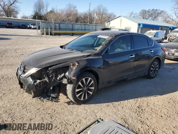 ✅ 2017 Nissan Altima SL • VIN: 1N4AL3AP5HC178477 • Lot: 48572875. Listed on Copart with 121,756 mi. Free auction sales archive from the USA and detailed vehicle history report at DreamBid. Image 1.