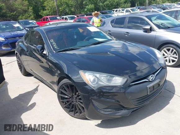 ✅ 2013 Hyundai Genesis Coupe 2.0T • VIN: KMHHT6KDXDU113087 • Lot: 42715554. Wystawiony na IAAI z przebiegiem 190 613 mil. Bezpłatny archiwum sprzedaży aukcyjnych z USA i szczegółowy raport historii pojazdu na DreamBid. Zdjęcie 1.