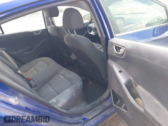 ✅ 2020 Hyundai Ioniq SE • VIN: KMHC75LC4LU209407 • Lot: 42901433. Listed on IAAI with 154,390 mi. Free auction sales archive from the USA and detailed vehicle history report at DreamBid. Image 8.