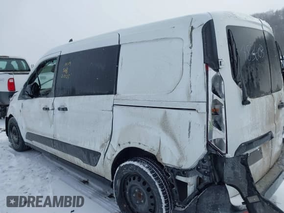 ✅ 2021 Ford Transit Connect XL • VIN: NM0LS7E2XM1483603 • Lot: 41613910. Listed on IAAI with 9,810 mi. Free auction sales archive from the USA and detailed vehicle history report at DreamBid. Image 15.