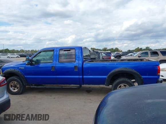 ✅ 2003 Ford F-250 XL • VIN: 1FTNW21L33EA32781 • Lot: 43487603. Listed on IAAI with 219,342 mi. Free auction sales archive from the USA and detailed vehicle history report at DreamBid. Image 14.