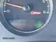 2014 Chevrolet Suburban LT z VIN 1GNSKJE75ER212434, wystawiony jako IAAI lot #41681972 z przebiegiem 381 890 mil mil oraz . Historia ofert i sprzedaży dostępna na DreamBid. Obrazek 15.