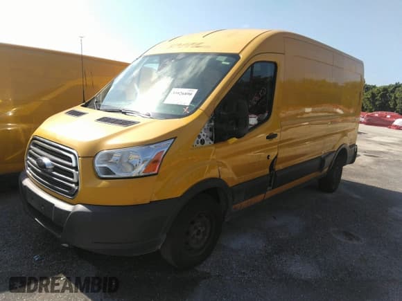 ✅ 2015 Ford Transit Cargo • VIN: 1FTNR2CM3FKA74886 • Lot: 41816951. Listed on IAAI with 134,520 mi. Free auction sales archive from the USA and detailed vehicle history report at DreamBid. Image 2.