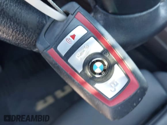 ✅ 2018 BMW 3 Series 330i • VIN: WBA8B9C54JEE83246 • Lot: 43319232. Listed on IAAI with 55,385 mi. Free auction sales archive from the USA and detailed vehicle history report at DreamBid. Image 11.