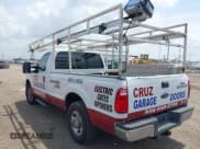 ✅ 2012 Ford F-350 XL • VIN: 1FTBF3A61CEB82648 • Lot: 42395064. Wystawiony na IAAI z przebiegiem 266 558 mil. Bezpłatny archiwum sprzedaży aukcyjnych z USA i szczegółowy raport historii pojazdu na DreamBid. Zdjęcie 3.