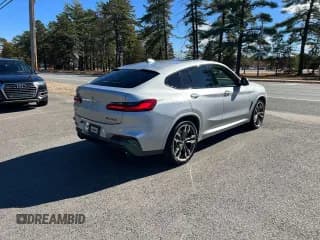 ✅ 2019 BMW X4 M40i • VIN: 5UXUJ5C5XKLJ64178 • Lot: 89470555. Wystawiony na Copart z przebiegiem 135 594 mil. Bezpłatny archiwum sprzedaży aukcyjnych z USA i szczegółowy raport historii pojazdu na DreamBid. Zdjęcie 4.