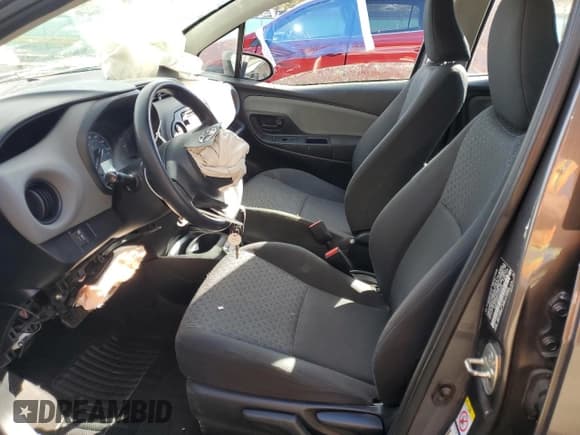 ✅ 2015 Toyota Yaris L • VIN: VNKKTUD34FA044606 • Lot: 91467275. Listed on Copart with 131,958 mi. Free auction sales archive from the USA and detailed vehicle history report at DreamBid. Image 7.