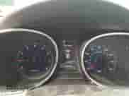 2013 Hyundai Santa Fe Sport z VIN 5XYZW3LA2DG023629, wystawiony jako Copart lot #62422015 z przebiegiem 176 925 mil mil oraz Czysty tytuł • Clean title. Historia ofert i sprzedaży dostępna na DreamBid. Obrazek 9.