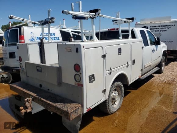 ✅ 2009 Chevrolet Silverado 2500HD LT • VIN: 1GCHK59K89E116478 • Lot: 60820675. Wystawiony na Copart z przebiegiem 162 409 mil. Bezpłatny archiwum sprzedaży aukcyjnych z USA i szczegółowy raport historii pojazdu na DreamBid. Zdjęcie 3.