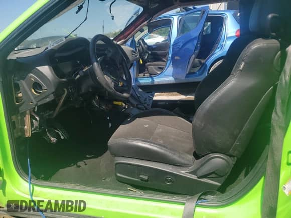 2018 Dodge Challenger T/A 392 z VIN 2C3CDZFJ4JH204405, wystawiony jako Copart lot #67853964 z przebiegiem Nie podano mil oraz Szkoda całkowita • Salvage title. Historia ofert i sprzedaży dostępna na DreamBid. Obrazek 7.