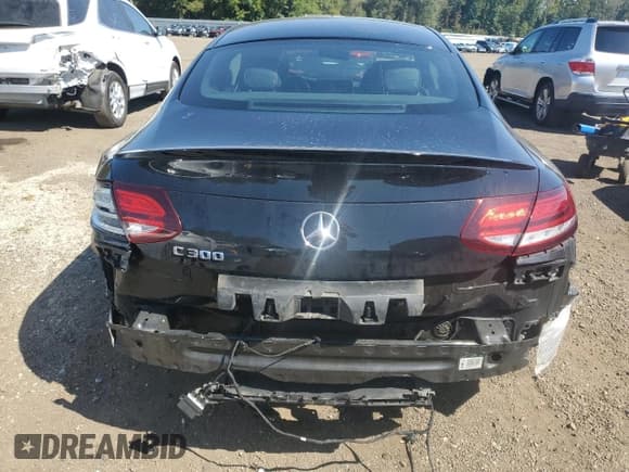 ✅ 2020 Mercedes-Benz C 300 • VIN: W1KWJ8DB3LF992045 • Lot: 80674805. Listed on Copart with 78,270 mi. Free auction sales archive from the USA and detailed vehicle history report at DreamBid. Image 6.