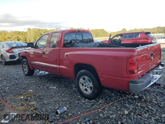 2006 Dodge Dakota SLT with VIN 1D7HE42N76S501233, listed as a Copart auction lot 80200934 with 281,599 mi miles and Salvage title. Bid and sale history available at DreamBid. Image 2.