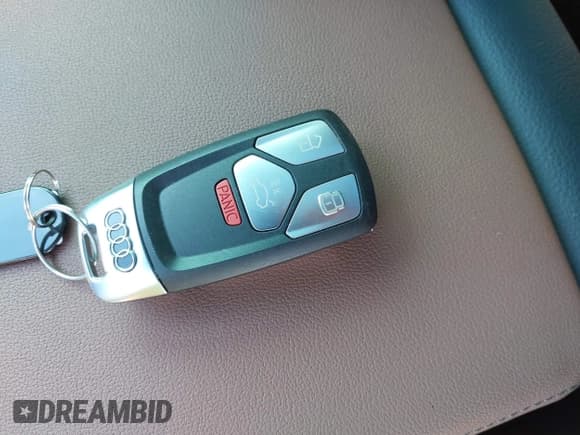 ✅ 2023 Audi Q5 S line Premium • VIN: WA1GAAFY6P2114916 • Lot: 43411774. Listed on IAAI with 30,783 mi. Free auction sales archive from the USA and detailed vehicle history report at DreamBid. Image 11.