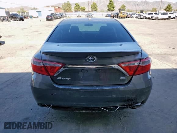 ✅ 2017 Toyota Camry XLE • VIN: 4T1BF1FK4HU774564 • Lot: 67718575. Wystawiony na Copart z przebiegiem 90 537 mil. Bezpłatny archiwum sprzedaży aukcyjnych z USA i szczegółowy raport historii pojazdu na DreamBid. Zdjęcie 6.