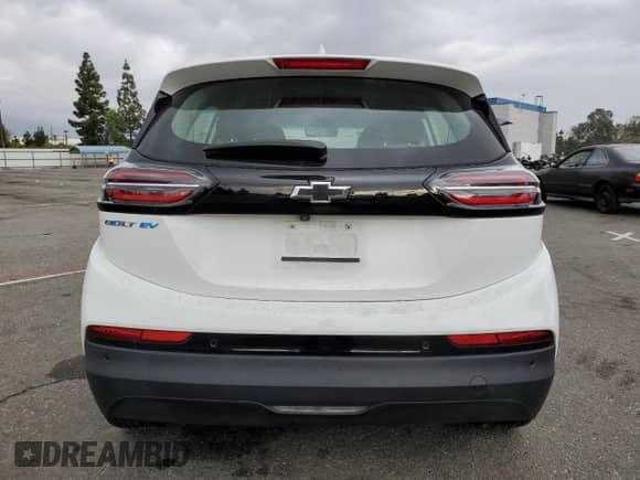 2022 Chevrolet Bolt EV 2LT z VIN 1G1FX6S06N4103261, wystawiony jako Copart lot #81227723 z przebiegiem 42 572 mil mil oraz . Historia ofert i sprzedaży dostępna na DreamBid. Obrazek 6.