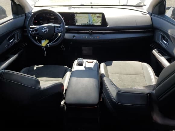 ✅ 2023 Nissan ARIYA Engage • VIN: JN1AF0BA3PM407549 • Lot: 65971915. Wystawiony na Copart z przebiegiem 19 912 mil. Bezpłatny archiwum sprzedaży aukcyjnych z USA i szczegółowy raport historii pojazdu na DreamBid. Zdjęcie 8.