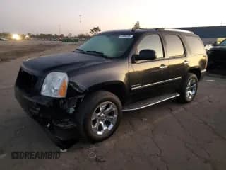 ✅ 2012 GMC Yukon Denali • VIN: 1GKS2EEFXCR270080 • Лот: 81868295. Опубликован ранее на Copart с пробегом 255 029 миль. Бесплатный доступ к архиву аукционных продаж из США и подробный отчёт об истории автомобиля на DreamBid. Изображение 1.