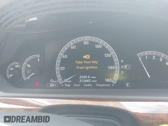 ✅ 2011 Mercedes-Benz S 550 • VIN: WDDNG8GB4BA406888 • Lot: 42681000. Listed on IAAI with 312,662 mi. Free auction sales archive from the USA and detailed vehicle history report at DreamBid. Image 7.