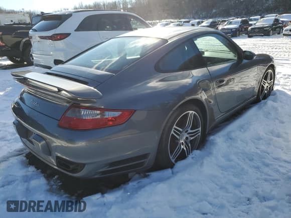 ✅ 2007 Porsche 911 Turbo • VIN: WP0AD299X7S785034 • Lot: 44736865. Wystawiony na Copart z przebiegiem 33 259 mil. Bezpłatny archiwum sprzedaży aukcyjnych z USA i szczegółowy raport historii pojazdu na DreamBid. Zdjęcie 3.