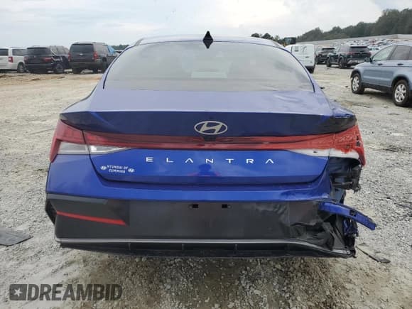 ✅ 2025 Hyundai Elantra SEL Convenience • VIN: KMHLS4DG9SU890348 • Lot: 81773765. Listed on Copart with 12,472 mi. Free auction sales archive from the USA and detailed vehicle history report at DreamBid. Image 6.