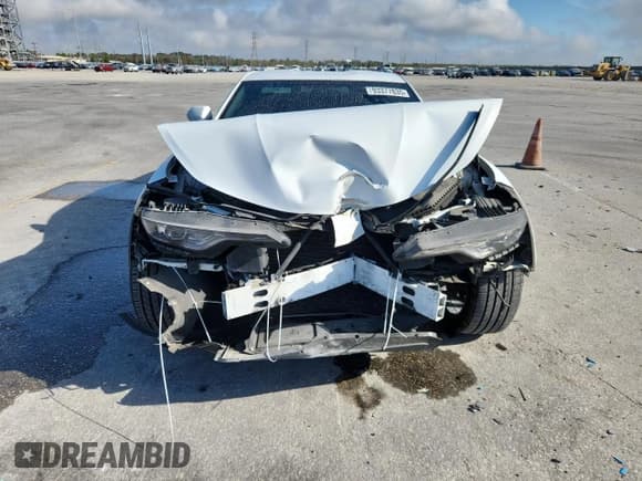 ✅ 2021 Chevrolet Camaro 1LT • VIN: 1G1FB1RS9M0137547 • Lot: 93377835. Listed on Copart with 72,714 mi. Free auction sales archive from the USA and detailed vehicle history report at DreamBid. Image 5.